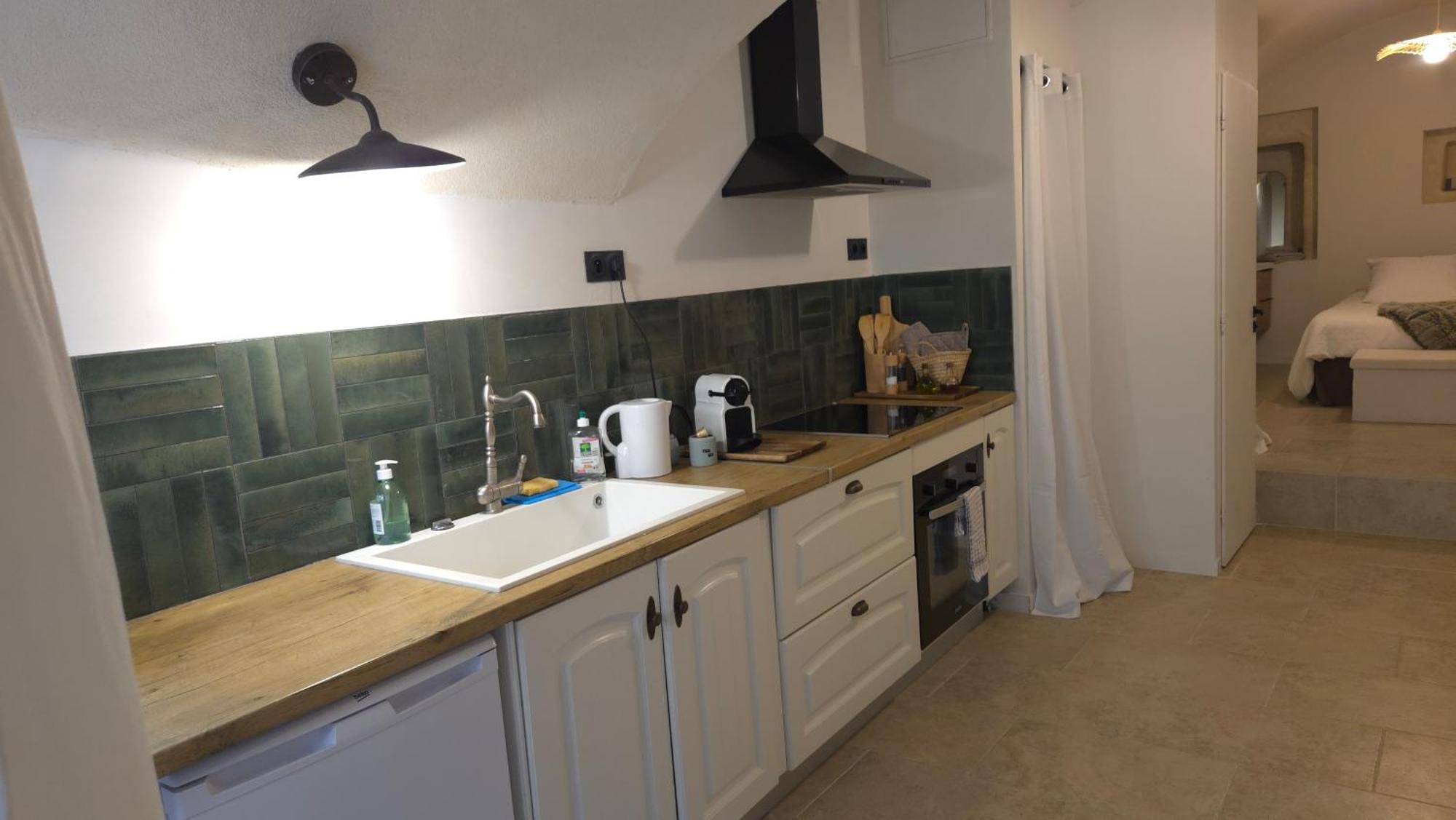 Petit Bonheur Apartment Lauris Exterior photo
